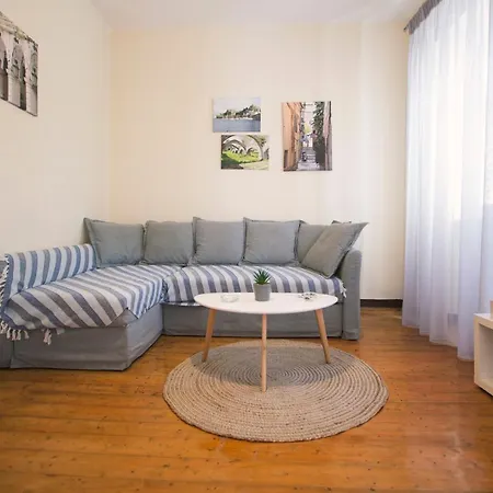 Downtown At Filellinon Апартаменты Corfu (city)